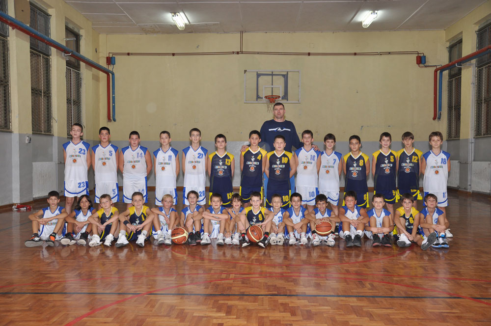 Pionirski tim KK Mladost 2012/2013